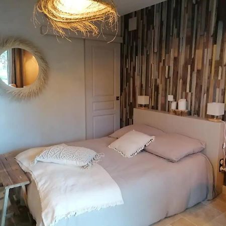 L'Autre Perle, Balneo En Supplement, Le Clos Des Perles 图尔图尔 外观 照片